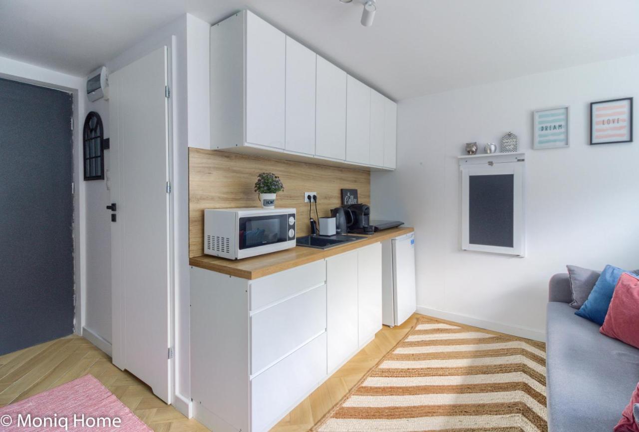 M&R Apartament Smart&Bright Batorego 16, Netflix, Free Wifi, Metro I Park Pole Mokotowskie, Stodola, Self Check-In, 5 Minut Od Centrum Varşova Dış mekan fotoğraf